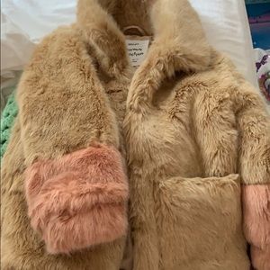 Girls Zara faux fur coat
